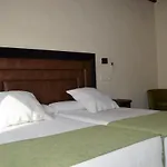 Turisticos - Alisos Aparthotel Aliseda