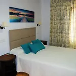Turisticos - Alisos Aparthotel Aliseda