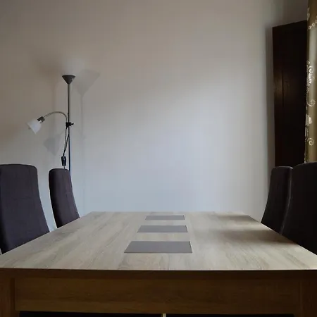 Turísticos - Alisos Aliseda