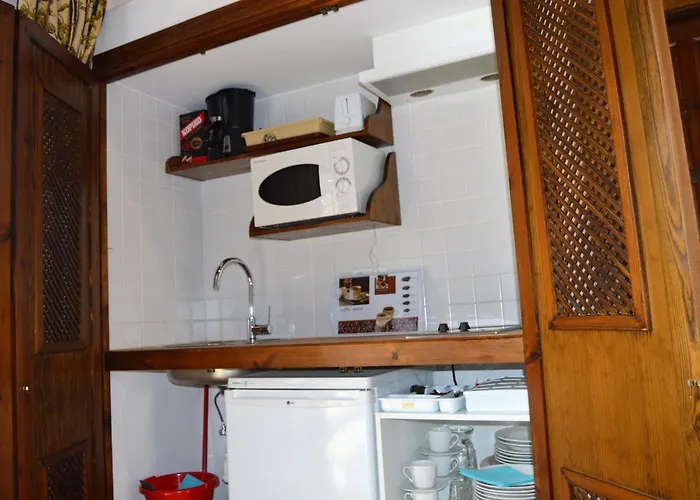 Turisticos - Alisos 3*