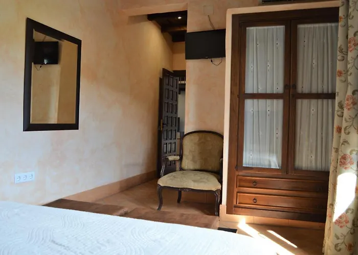 Turísticos - Alisos Apartahotel