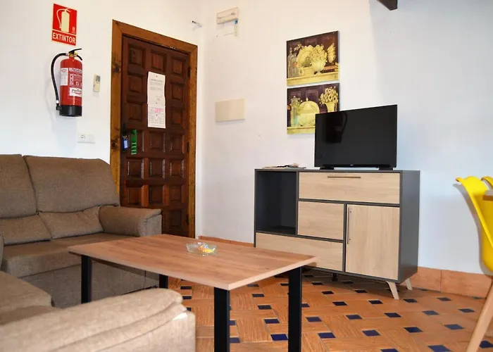 Apartahotel Turísticos - Alisos Aliseda